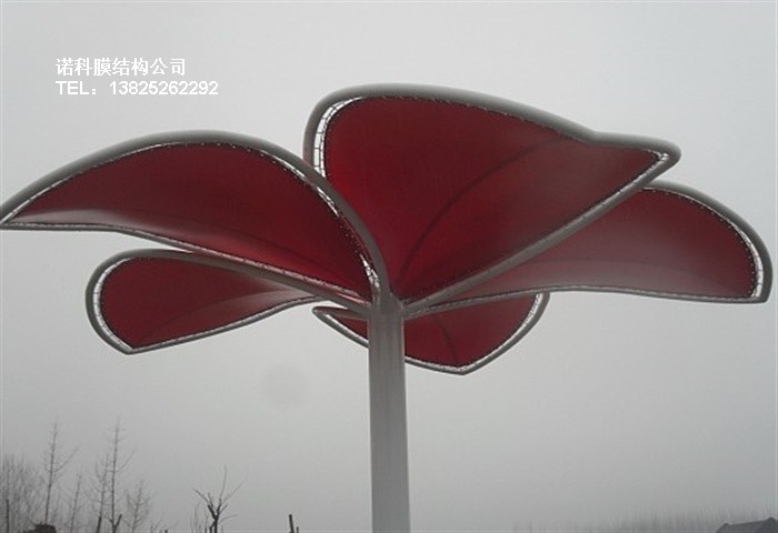 宁夏永宁广场景观膜结构工程选用国产膜材美卡K085